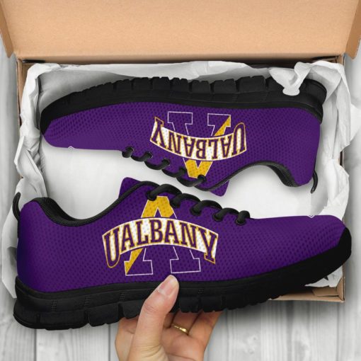 NCAA Albany Great Danes Breathable Running Shoes - Sneakers