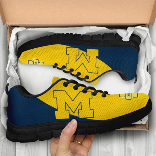 NCAA Michigan Wolverines Breathable Running Shoes AYZSNK211