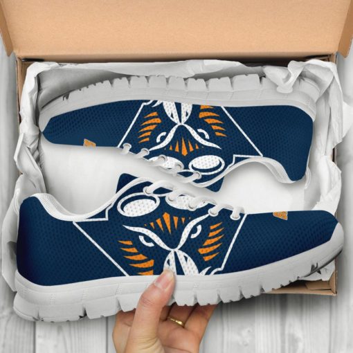 NCAA Tennessee-Martin Skyhawks Breathable Running Shoes - Sneakers