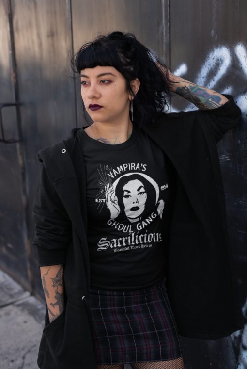 Sacrilicious Vampira Vintage Ladies t-shirt