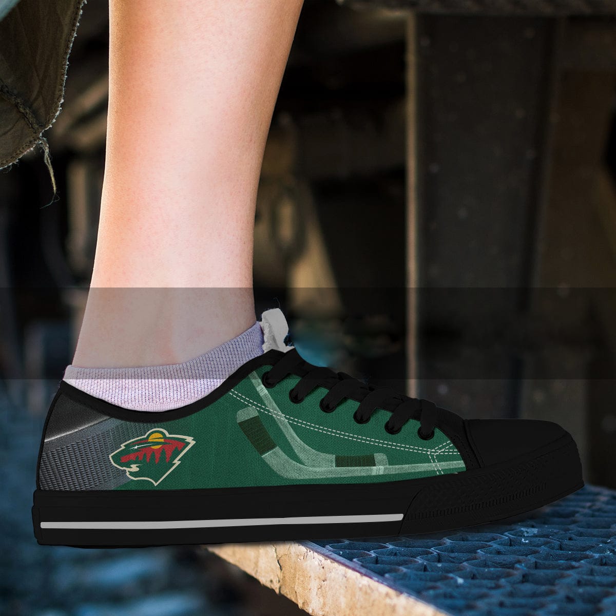 Minnesota Wild Canvas Low Top Shoes