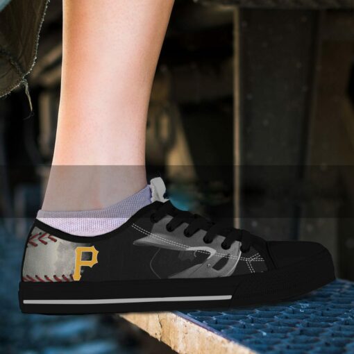 Pittsburgh Pirates Canvas Low Top Shoes