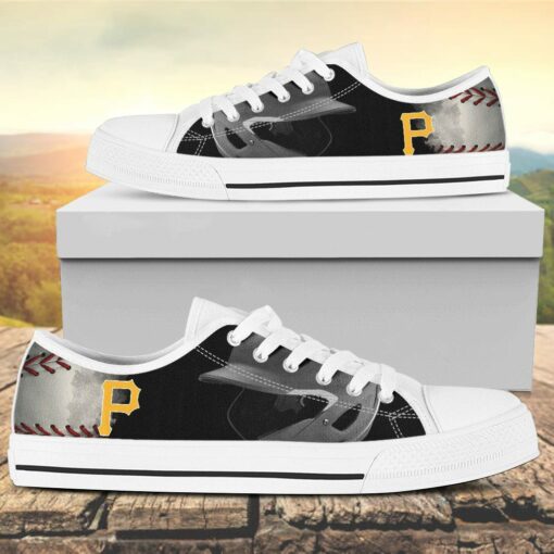 Pittsburgh Pirates Canvas Low Top Shoes