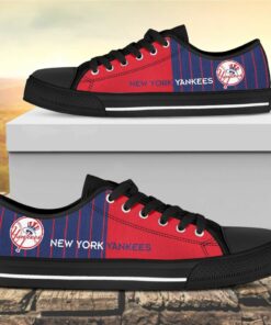 Vertical Stripes New York Yankees Canvas Low Top Shoes