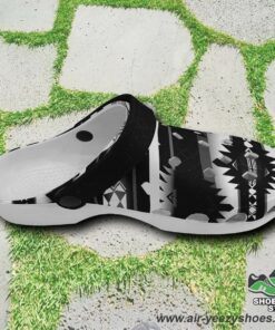okotoks black and white muddies unisex crocs shoes 4 m98mzb