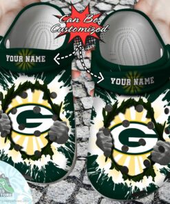 personalized green bay packers hands ripping light football crocs shoes 1 cmdmao