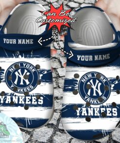 personalized new york yankees spoon graphics watercolour baseball crocs shoes 1 jvgn8g