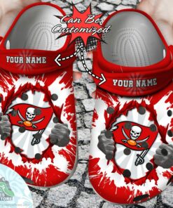 personalized tampa bay buccaneers hands ripping light football crocs shoes 1 i2rlc7