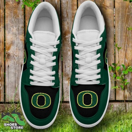 Oregon Ducks Sneaker Low, NCAA Gift for Fan