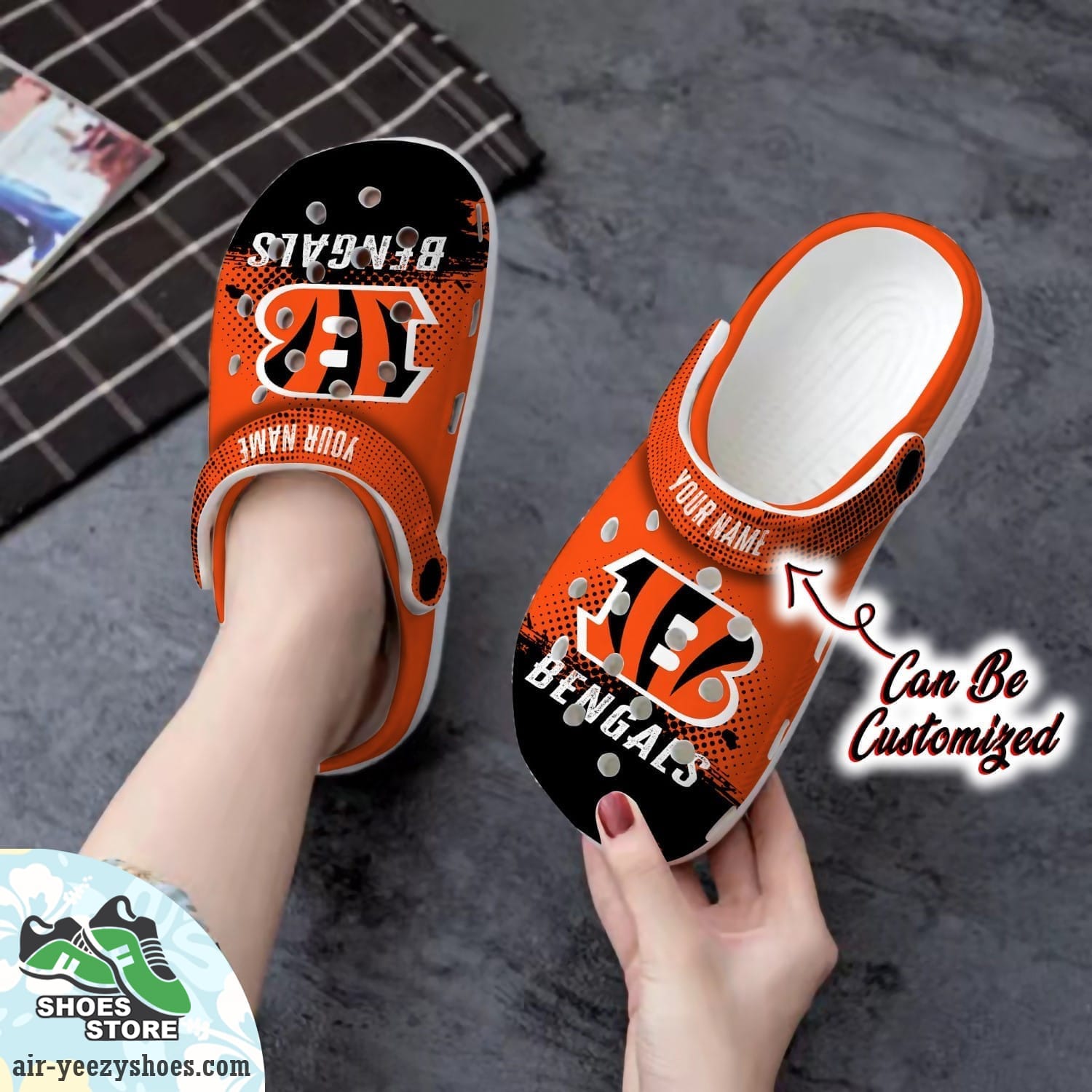 Personalized Cincinnati Bengals Half Tone Drip Flannel Clog Shoes, Football Crocs