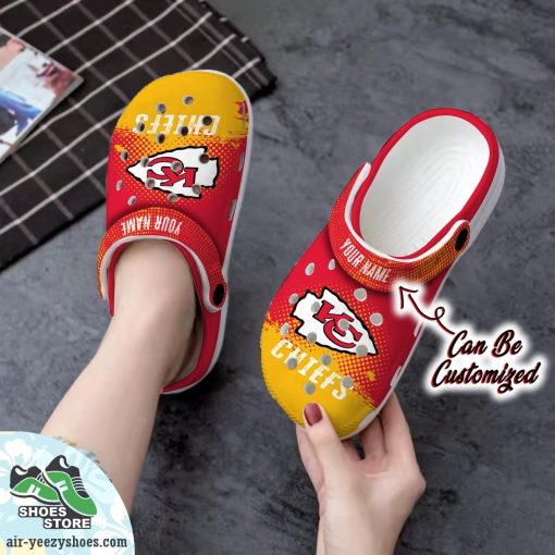 Personalized Kansas City Chiefs Half Tone Drip Flannel Clog Shoes, Football Crocs